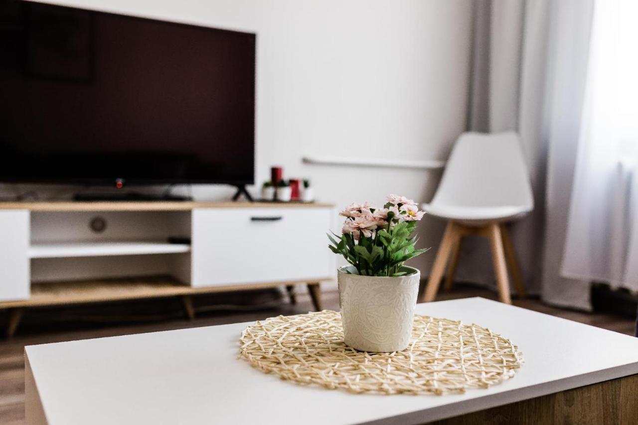 Scandinavian Inspired Design Vilnius Exterior photo